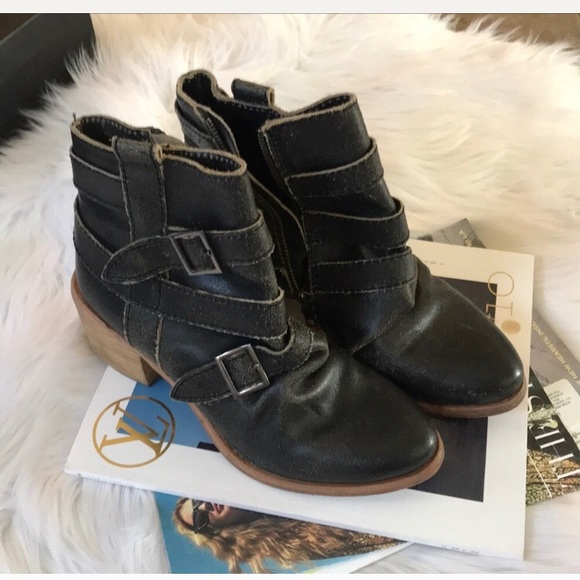 Anthropologie KDB boots - Picture 3 of 4